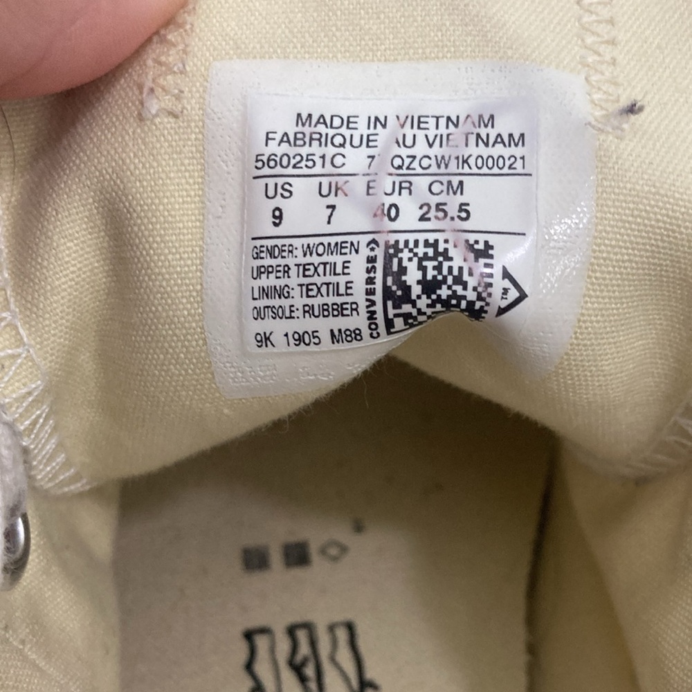 Platform Converse. Only Worn Twice. - image 4